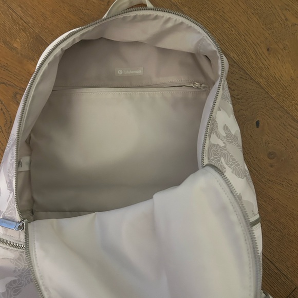 Lululemon Athletica White Camouflage Backpack - Picture 7 of 7